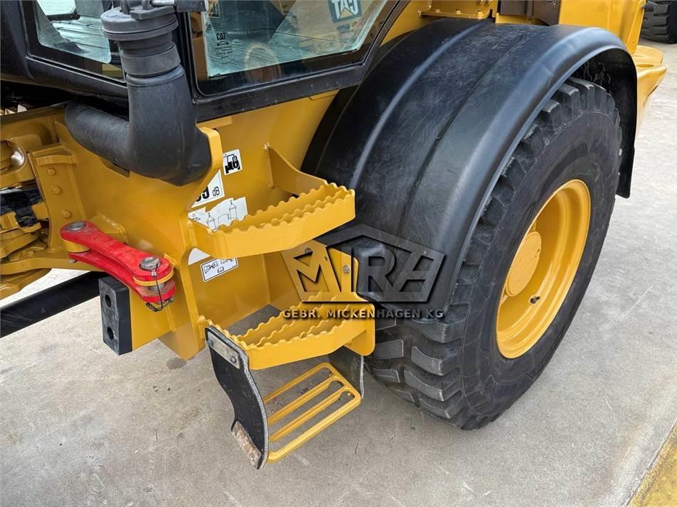 Incarcator frontal - CAT 908M