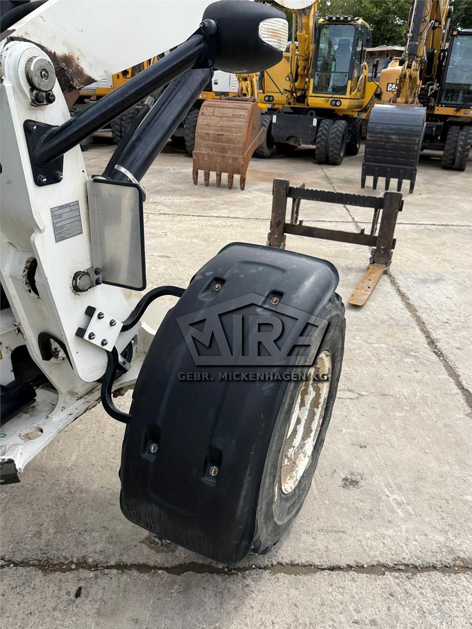 Incarcator frontal - CAT 908M