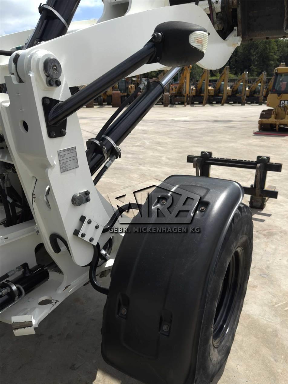 Incarcator frontal - CAT 908M