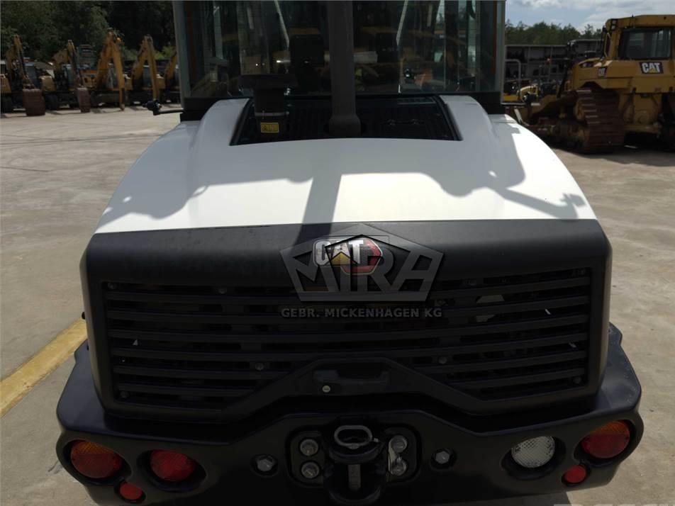 Incarcator frontal - CAT 908M