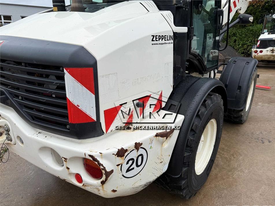 Incarcator frontal - CAT 908M