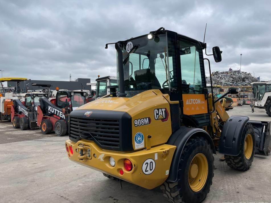 Incarcator frontal - CAT 908M