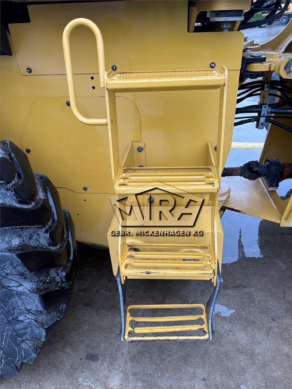 Incarcator frontal - CAT 910K !! 1.215h !!