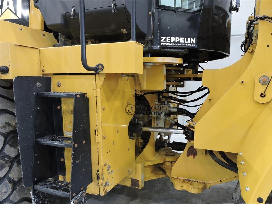 Incarcator frontal - CAT 972M