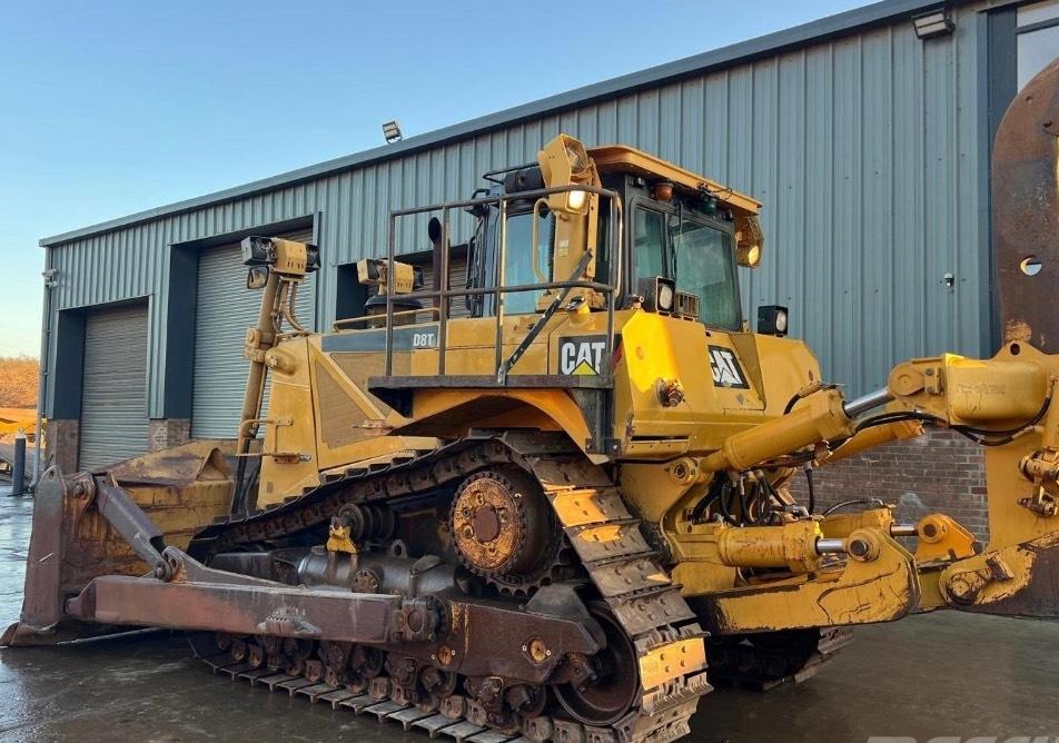 Buldozer - CAT D 8 T