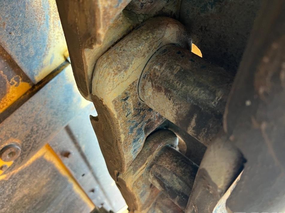 Buldozer - CAT D 8 T