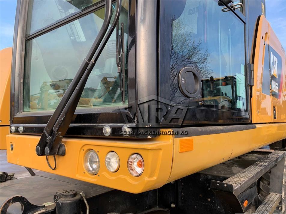 Excavator pe roti - CAT M 315 F