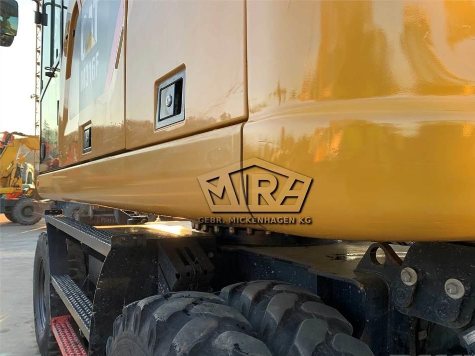 Excavator pe roti - CAT M 316 F