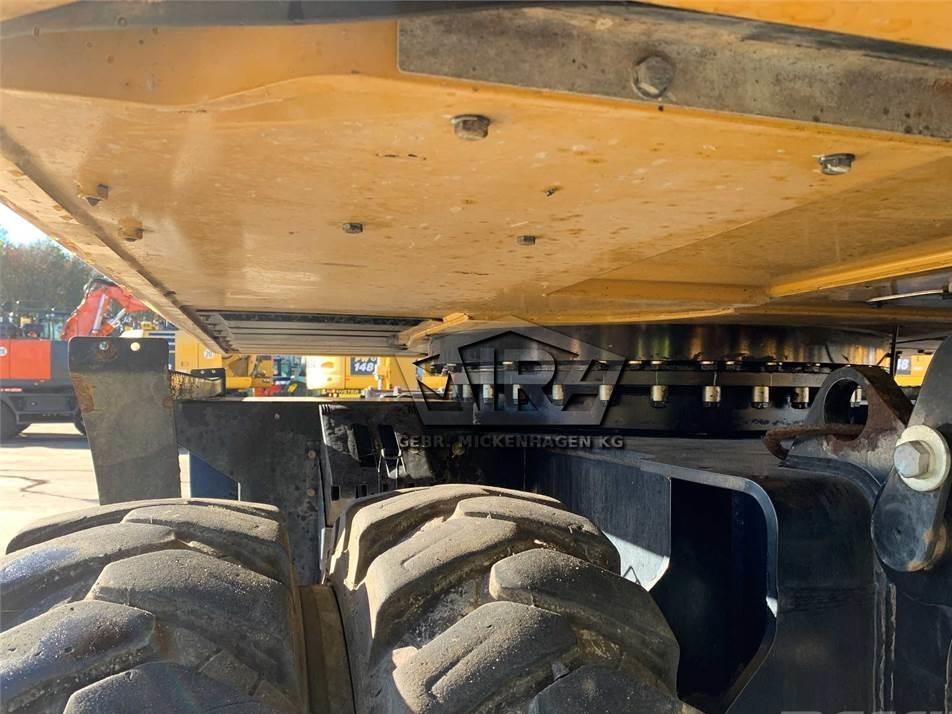 Excavator pe roti - CAT M 316 F