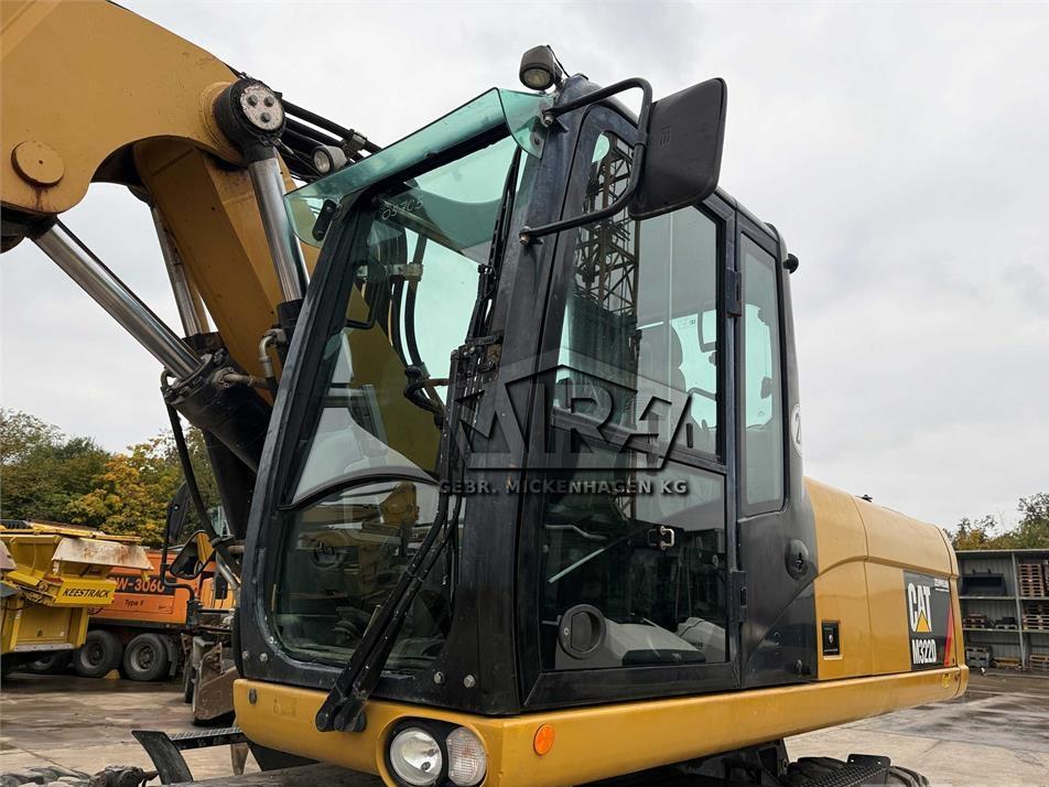 Excavator pe roti - CAT M 322 D Pratzen + Schild