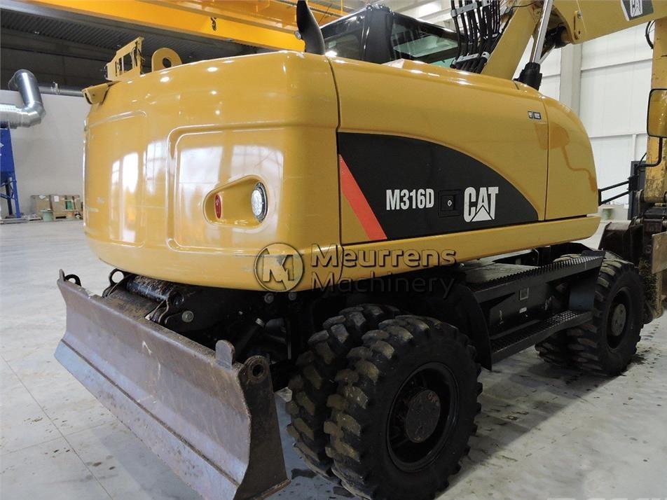 Excavator pe roti - CAT M316D