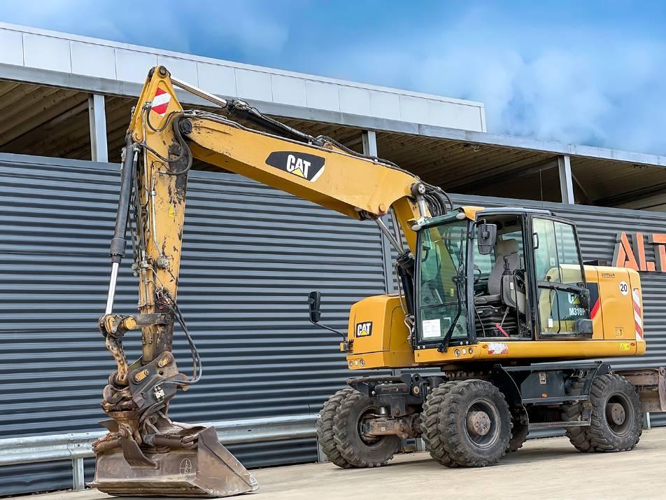 Excavator pe roti - CAT M318F