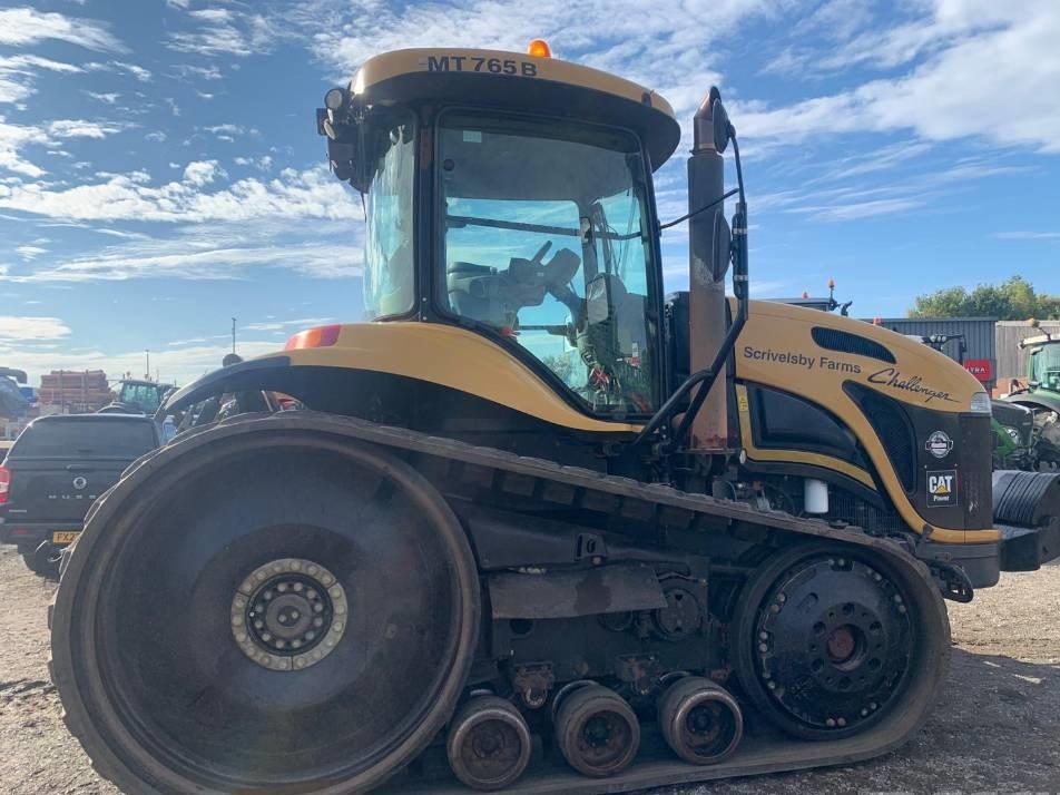 Tractor - Challenger MT 765 B