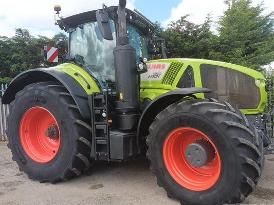 Tractor - Claas Axion 950 Cmatic
