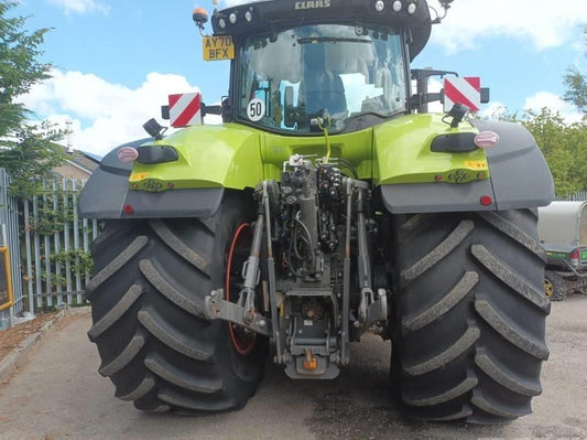 Tractor - Claas Axion 950 Cmatic