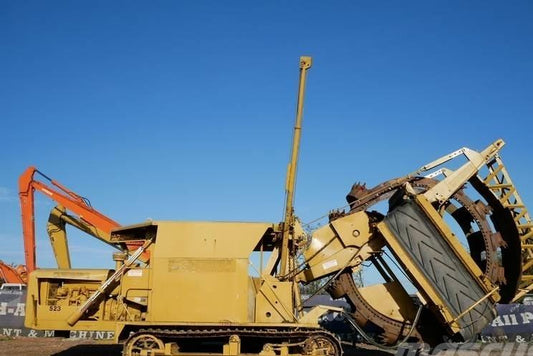 Buldozer - Cleveland / CAT 400 Wheel Trencher