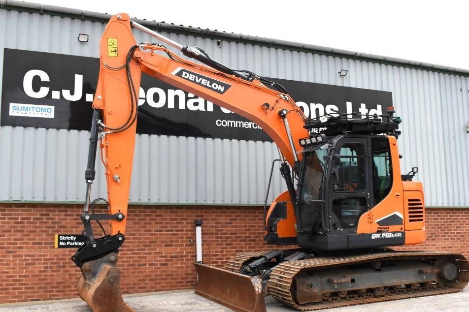 Excavator pe senile - Develon DX140LCR-7