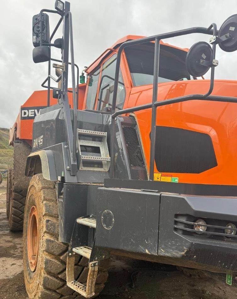 Excavator pe senile - Doosan DA 45