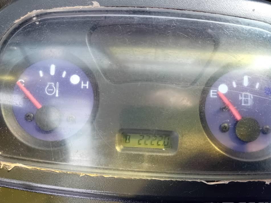 Miniexcavator - Doosan Develon DX 27 Z