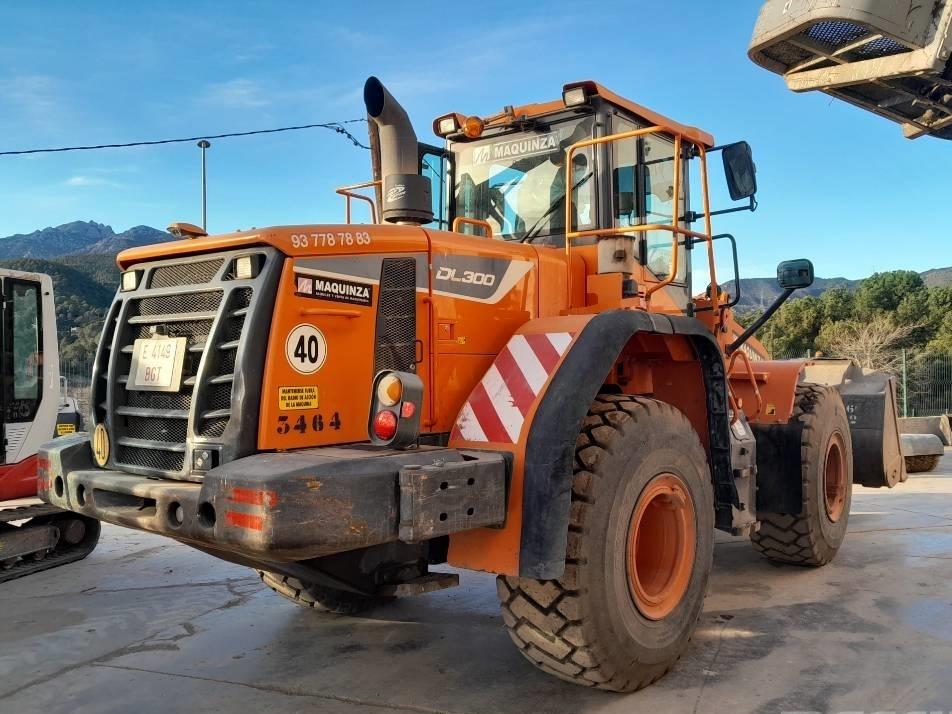 Incarcator frontal - Doosan DL 300