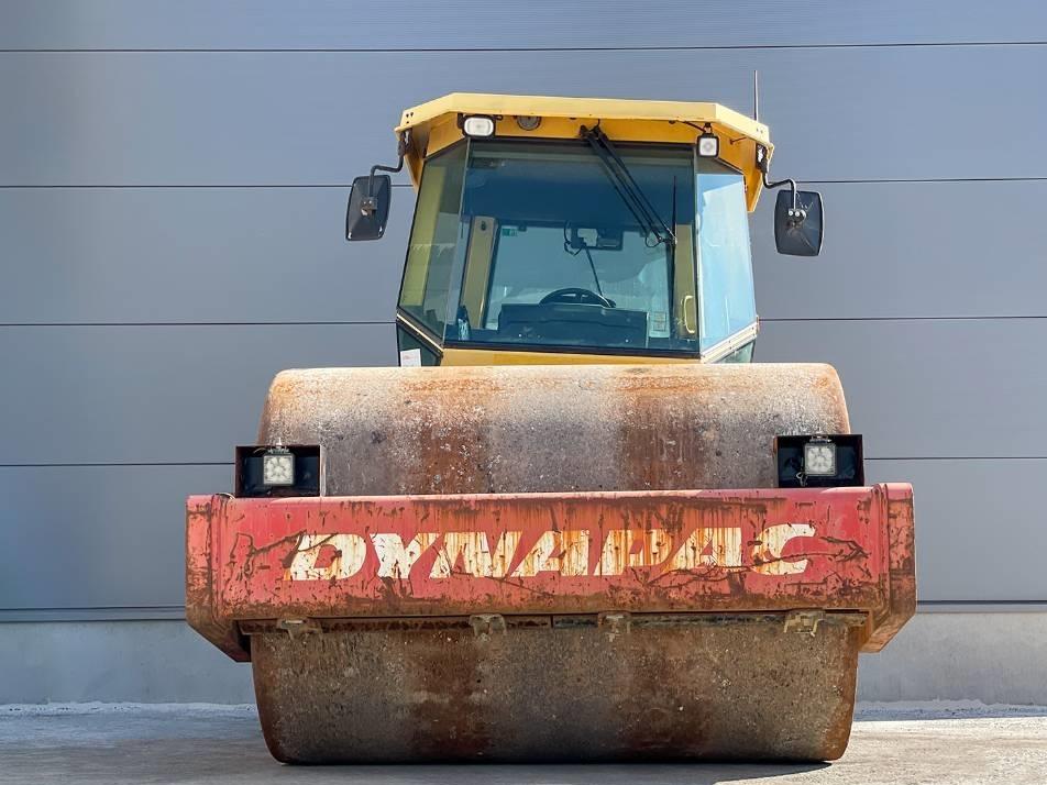 Cilindru terasier - Dynapac CA302D