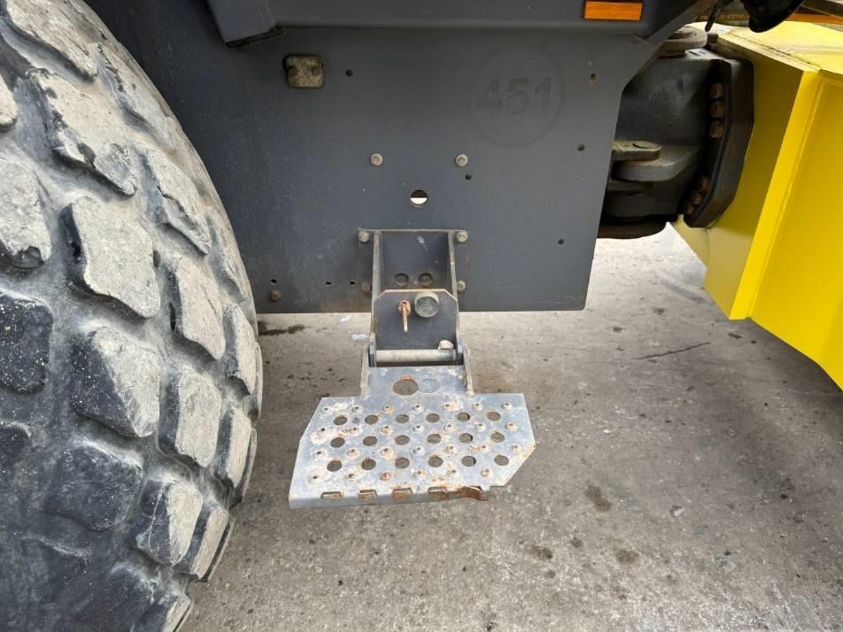 Cilindru terasier - Dynapac CA3500D