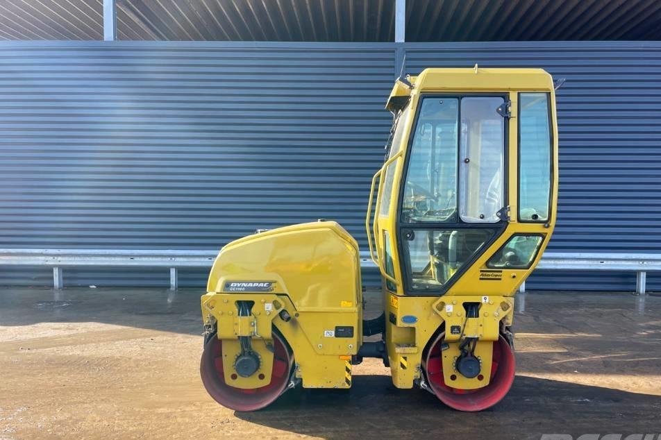 Cilindru lis - Dynapac CC1100