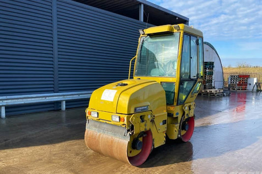 Cilindru lis - Dynapac CC1100