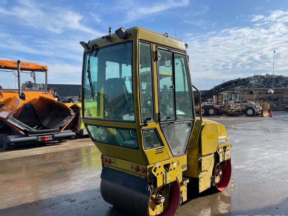 Cilindru lis - Dynapac CC1100