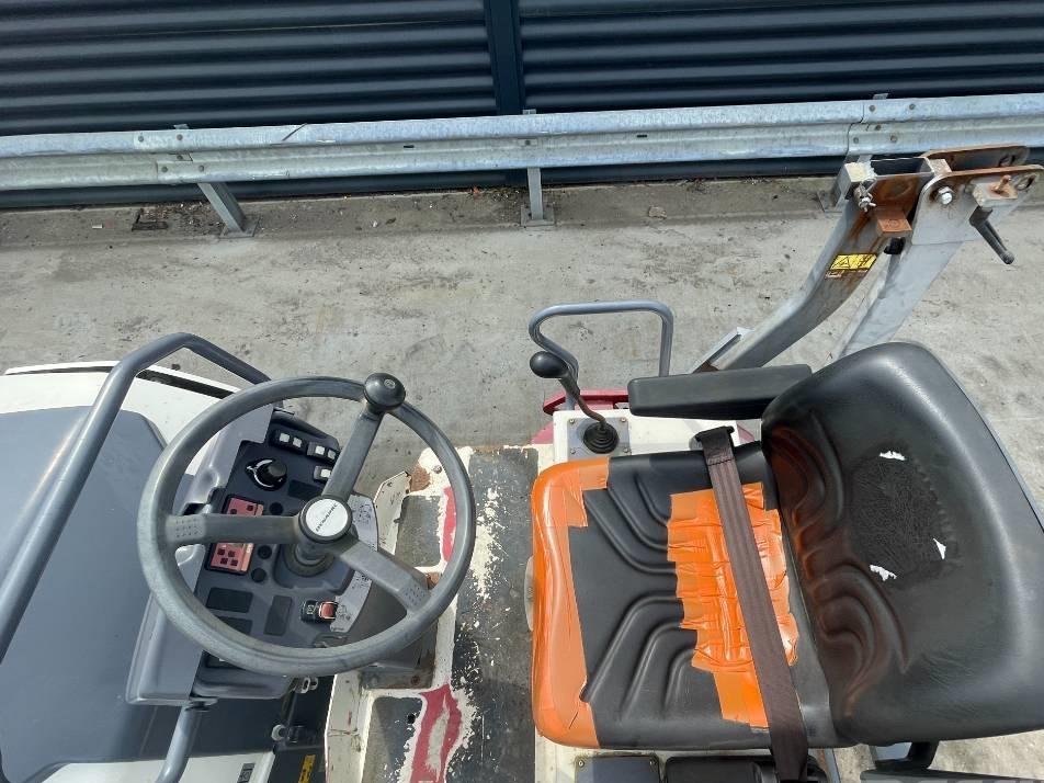 Cilindru lis - Dynapac CC1300