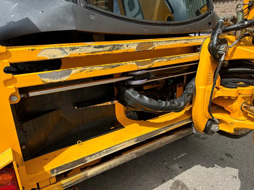 BULDOEXCAVATOR JCB 3CX - VASTech Machinery 