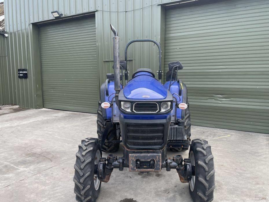 Tractor - Farmtrac 6050E