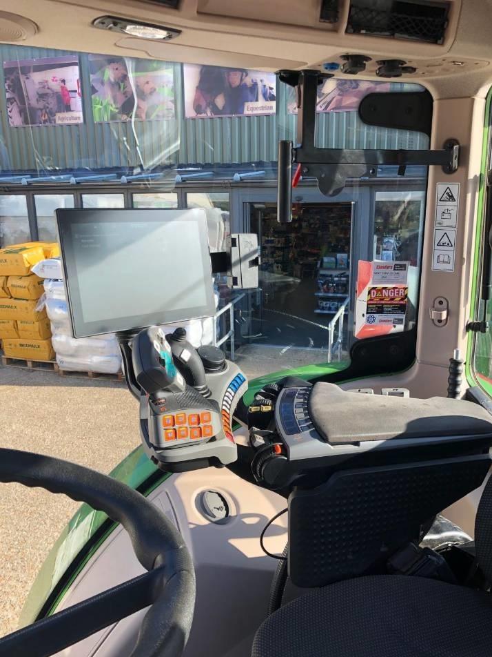 Tractor - Fendt 720 Vario