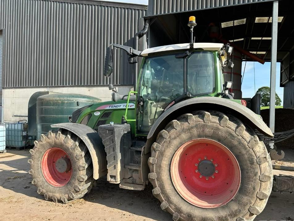 Tractor - Fendt 724 Profi Plus