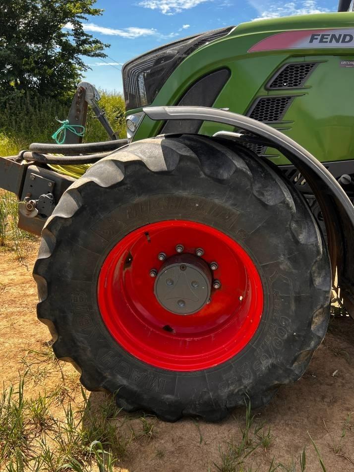 Tractor - Fendt 724 Profi