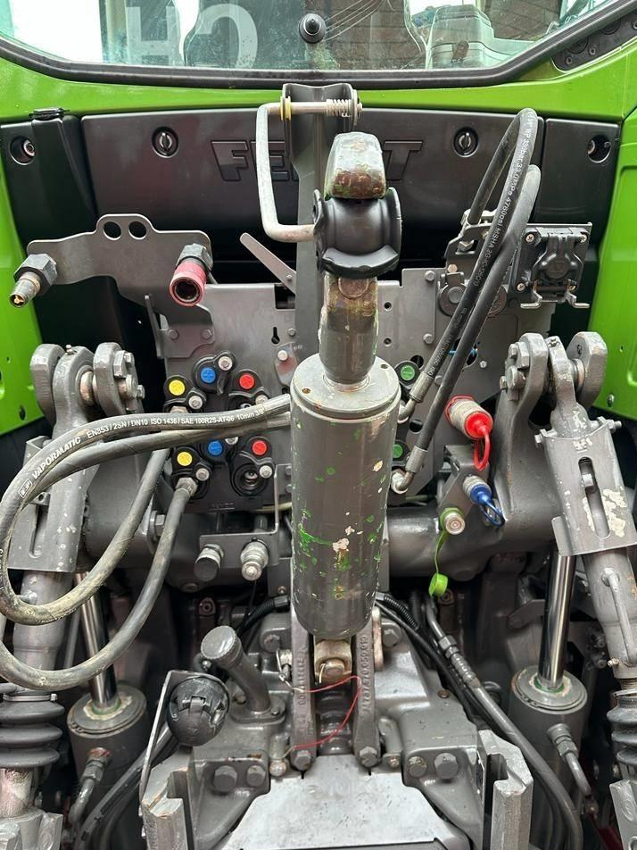 Tractor - Fendt 724 Vario Profi Plus