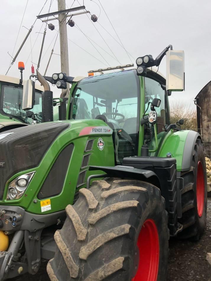 Tractor - Fendt 724 Vario Profi Plus
