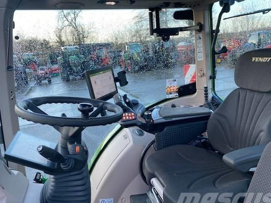 Tractor - Fendt 724 Vario Profi Plus