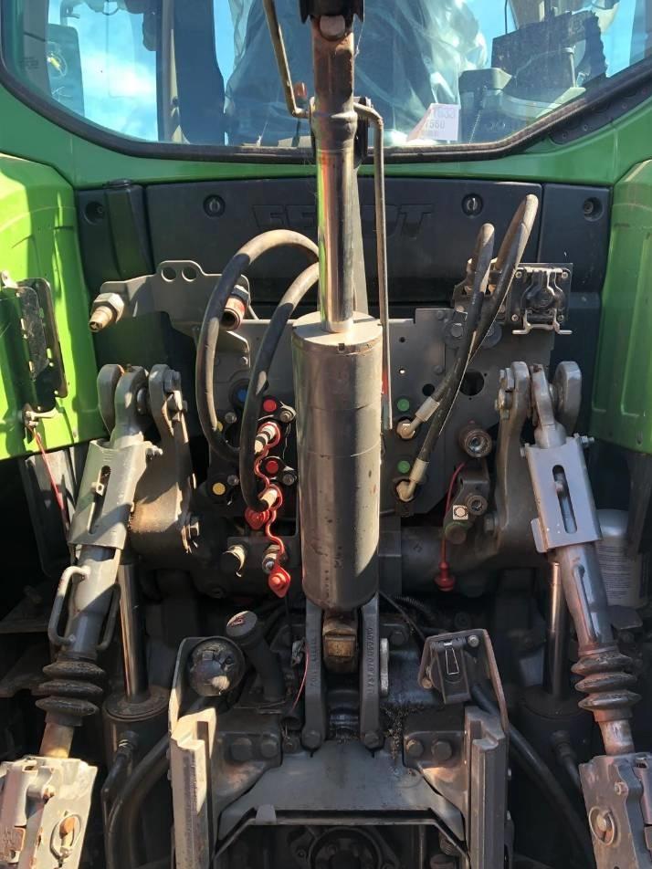 Tractor - Fendt 724 Vario S4