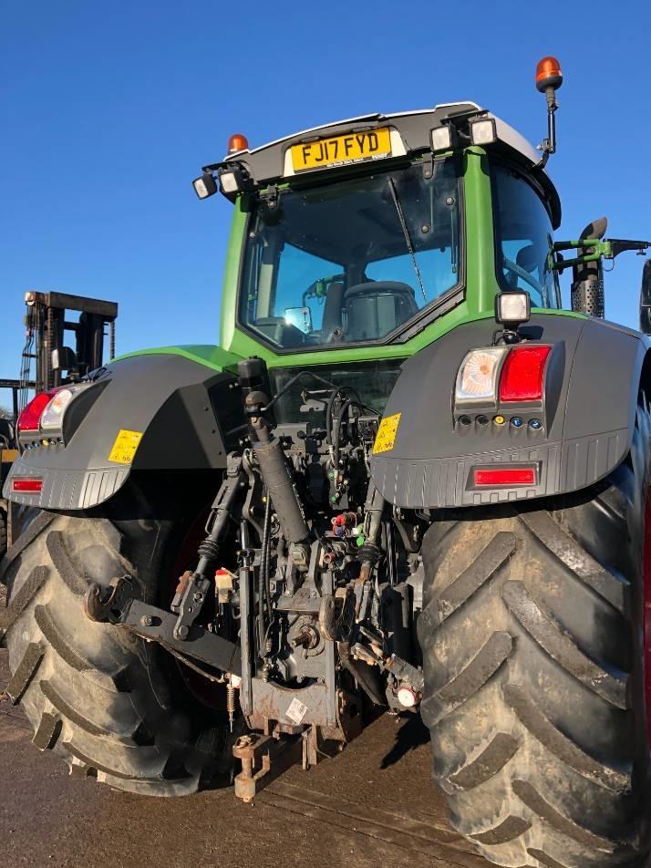 Tractor - Fendt 828 Vario Profi Plus