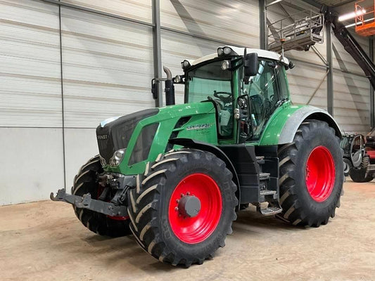 Tractor - Fendt 828 Vario TMS