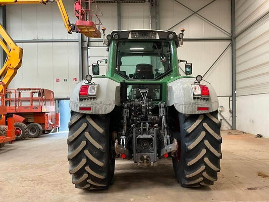 Tractor - Fendt 828 Vario TMS