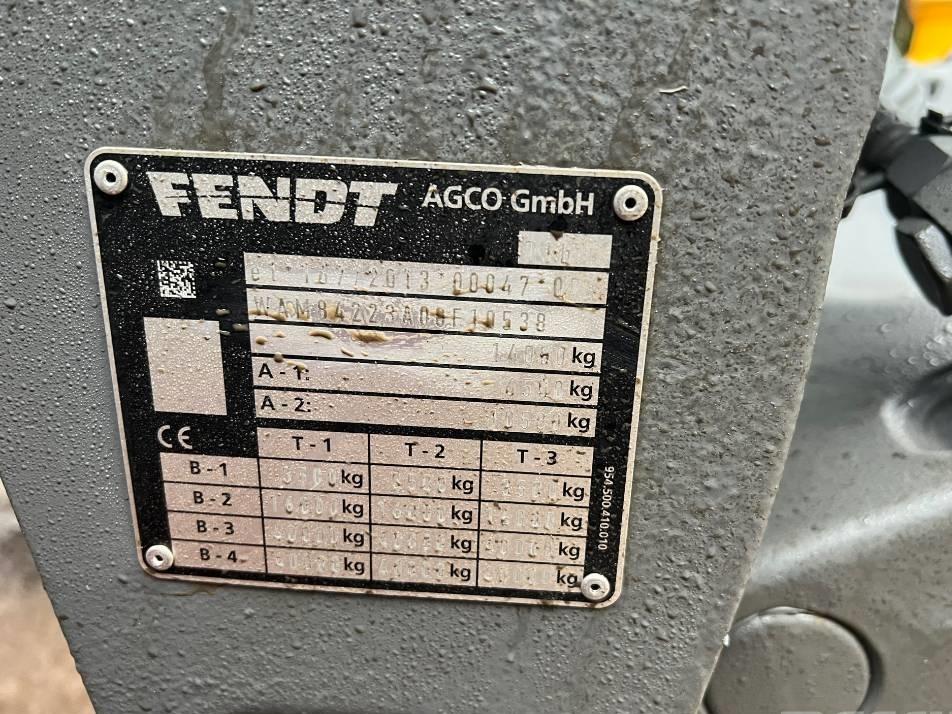 Tractor - Fendt 828