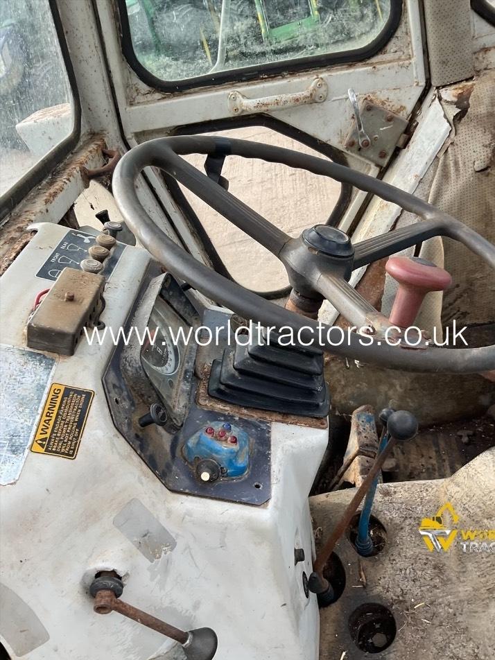 Tractor - Ford COUNTY 1164