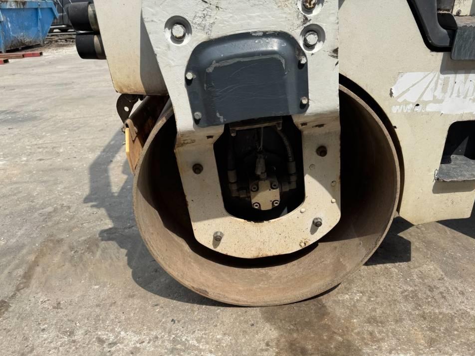 Cilindru lis - Hamm HD 10 VV