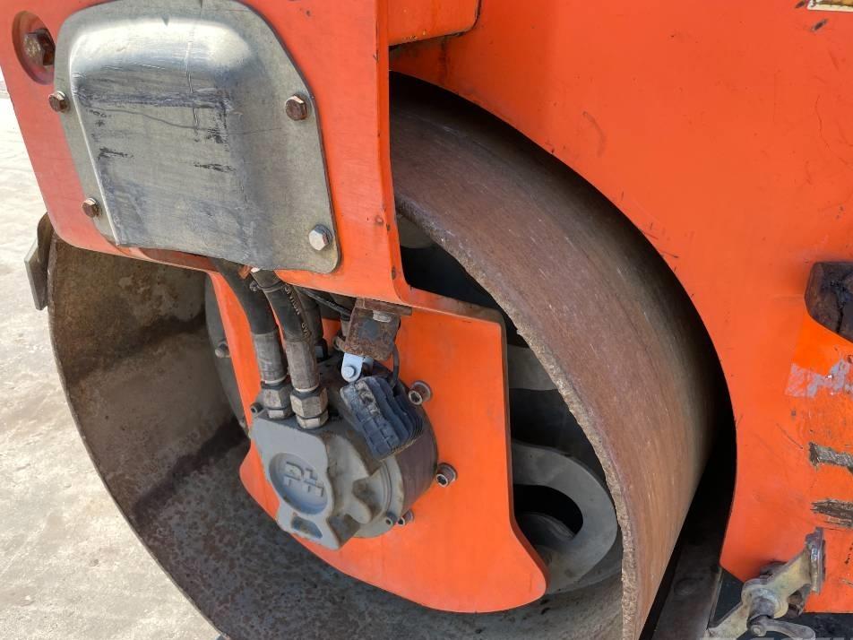 Cilindru lis - Hamm HD 12 VV