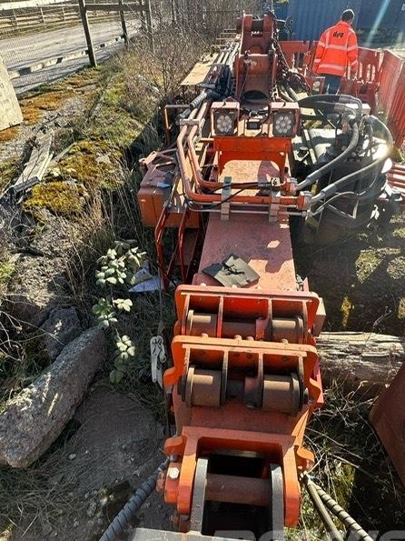 Excavator pe senile - Hitachi Kocurek Telediper