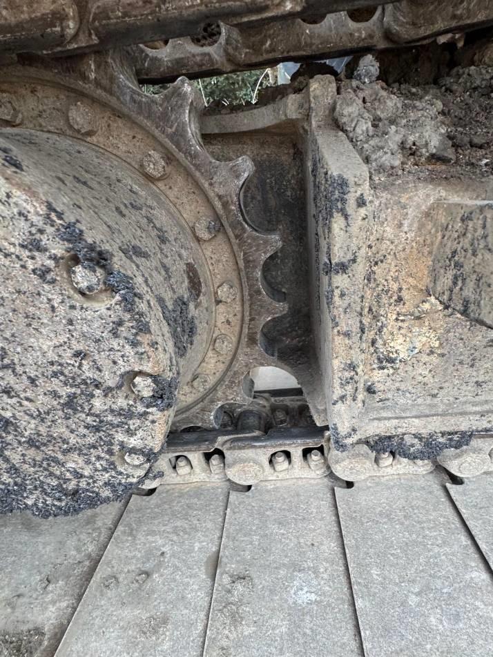 Excavator pe senile - Hitachi ZX 135 US-6