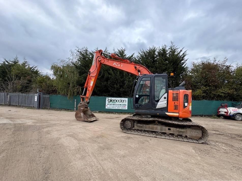 Excavator pe senile - Hitachi ZX 135 US-6