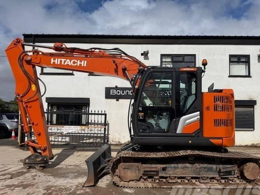 Excavator pe senile - Hitachi ZX 135 USBL-7